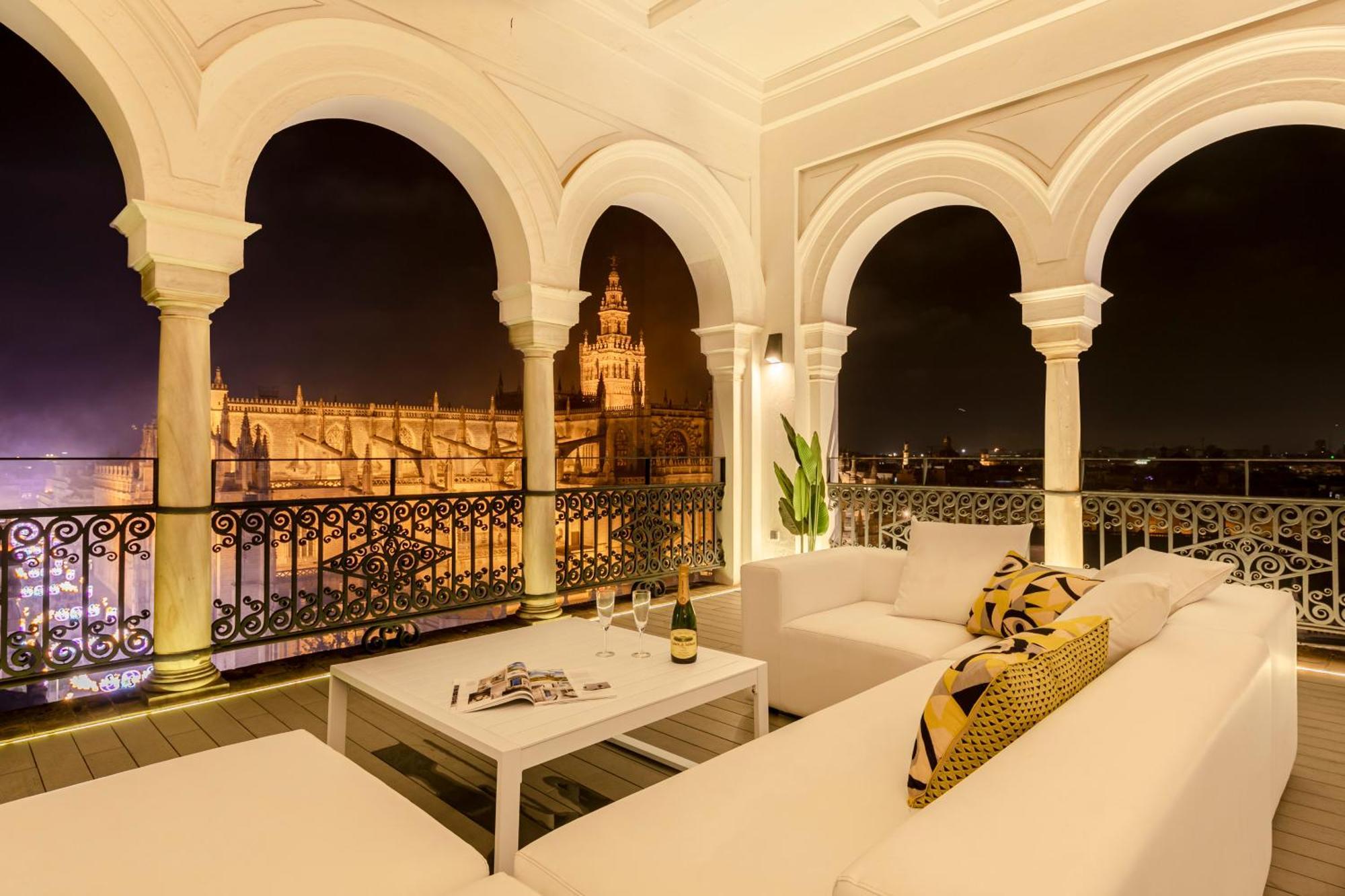 Isg The Exclusive In Sevillaparking Apartment *