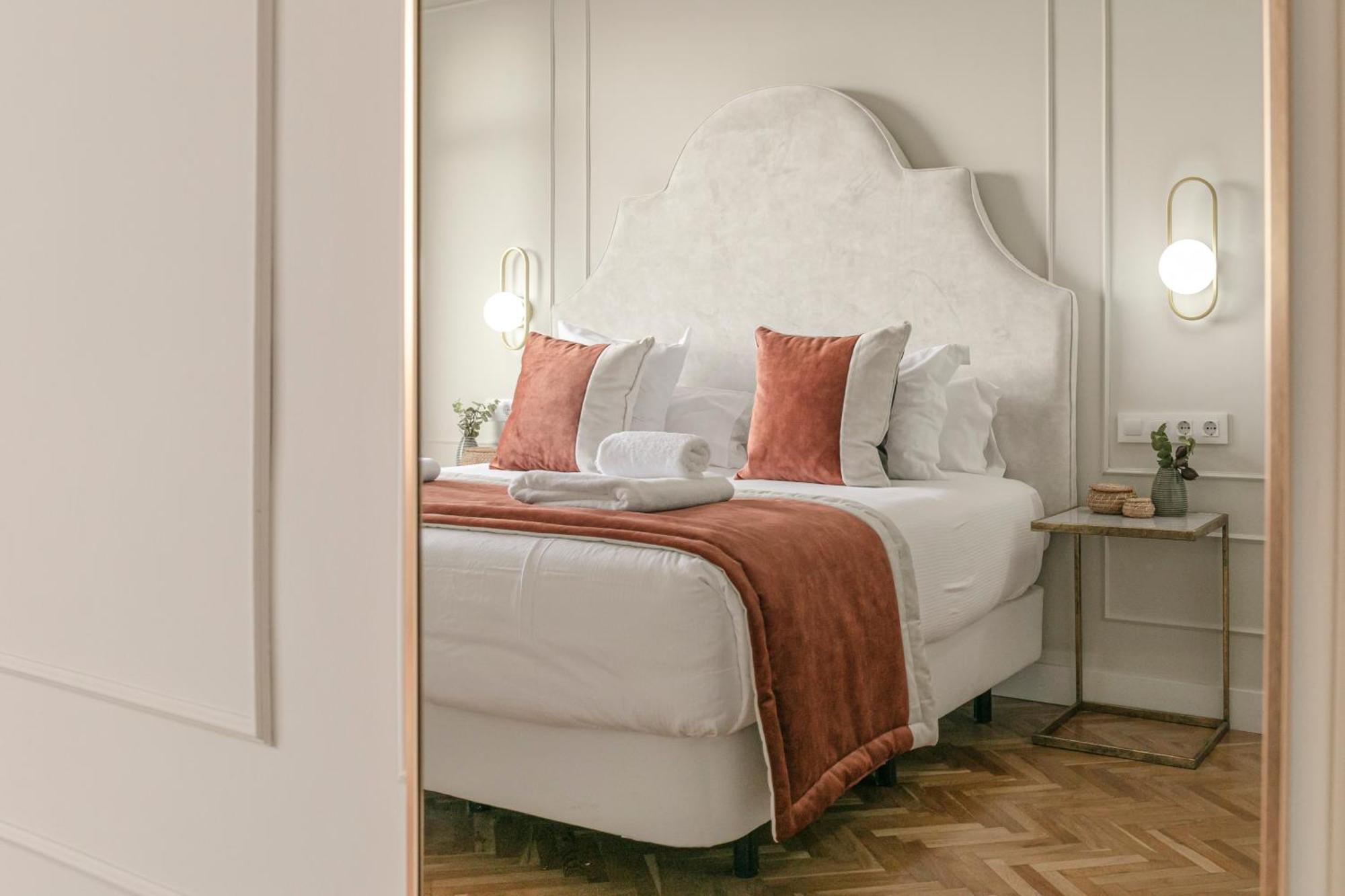 Isg The Exclusive In Sevillaparking Apartment *