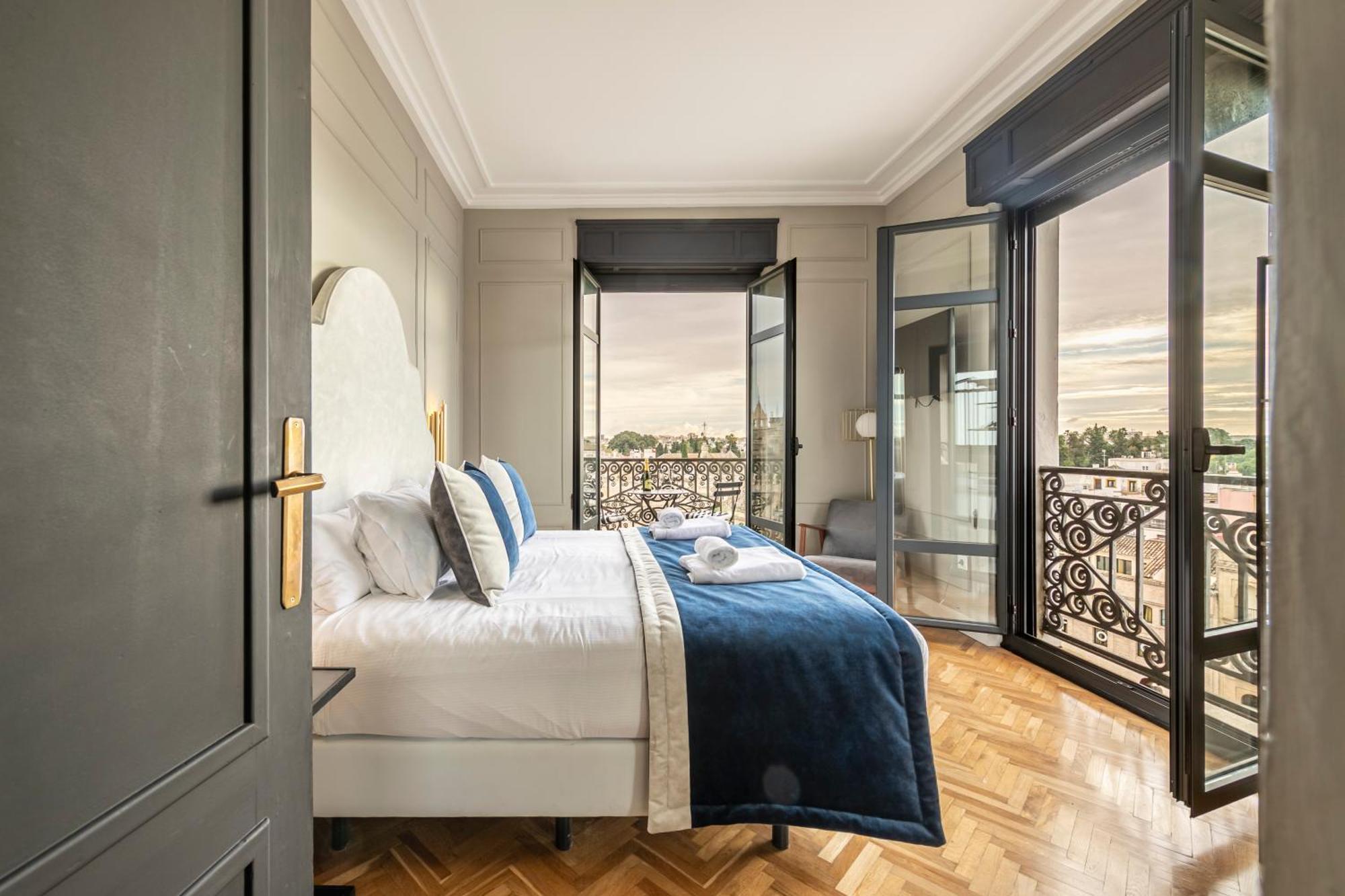 Isg The Exclusive In Sevillaparking Apartment Sevilla
