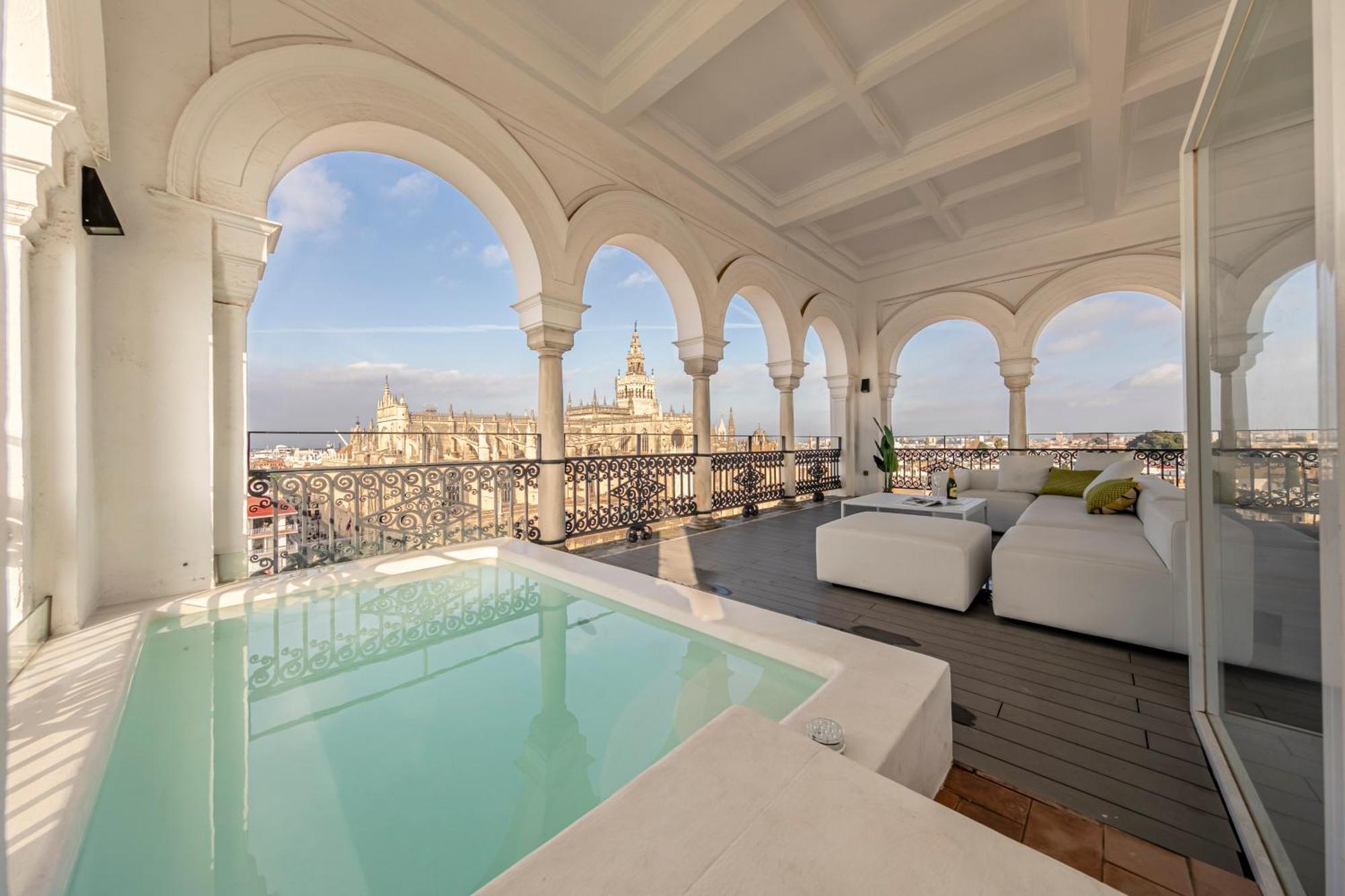 Isg The Exclusive In Sevillaparking Apartment *