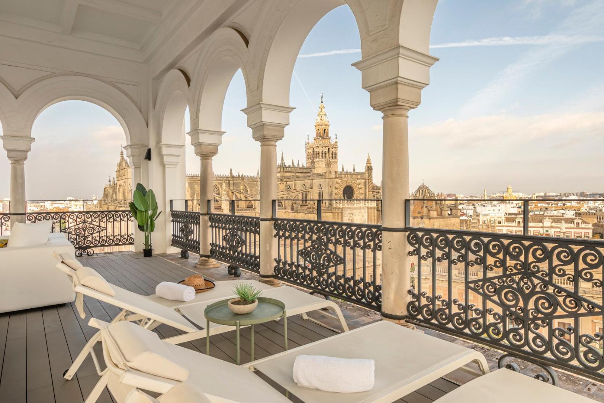 Isg The Exclusive In Sevillaparking Apartment *
