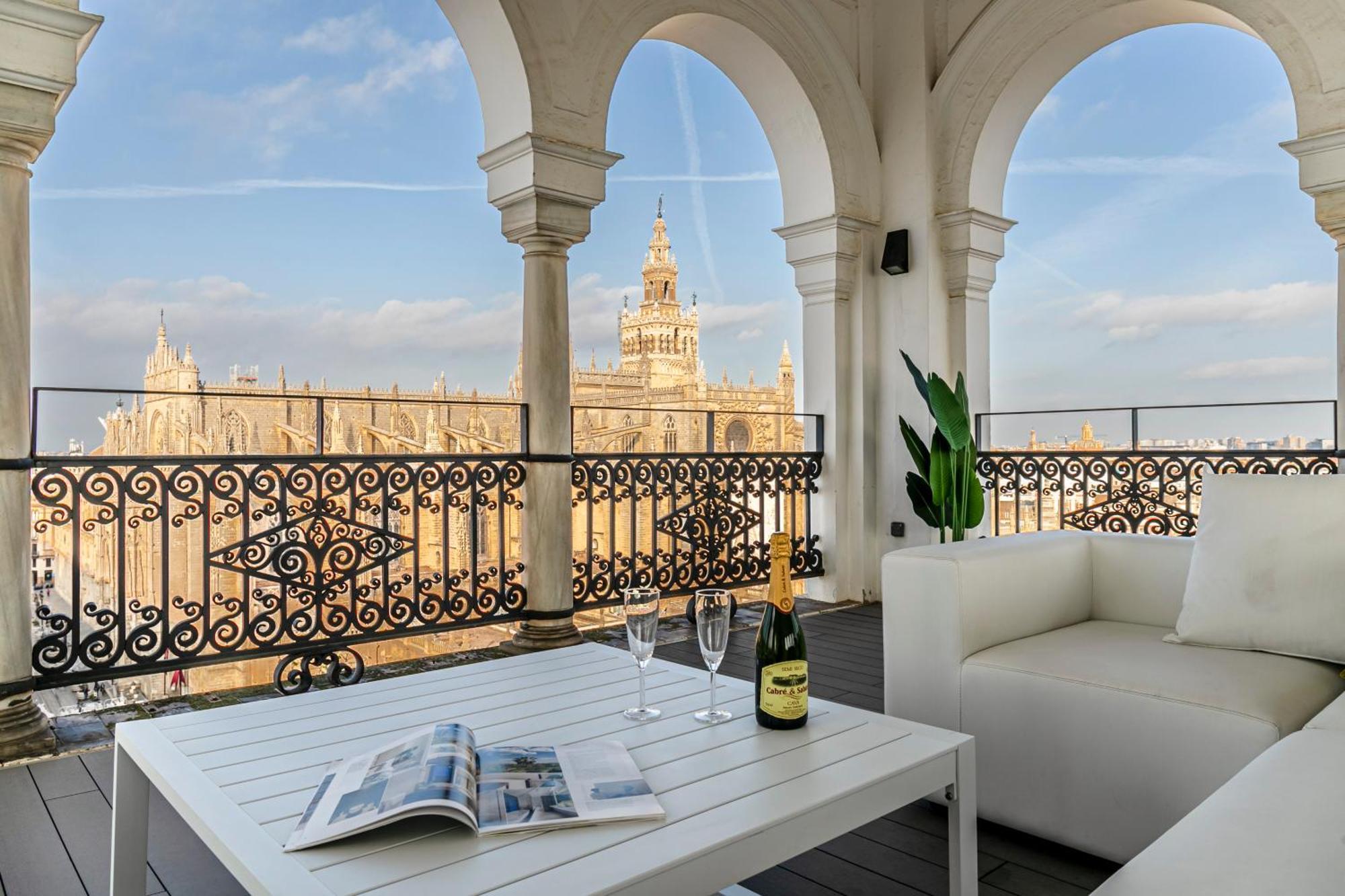 Isg The Exclusive In Sevillaparking Apartment Sevilla